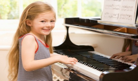 Những lưu ý khi chọn mua đàn piano cho trẻ mà phụ huynh không nên bỏ qua