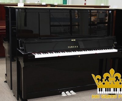 PIANO YAMAHA UX5